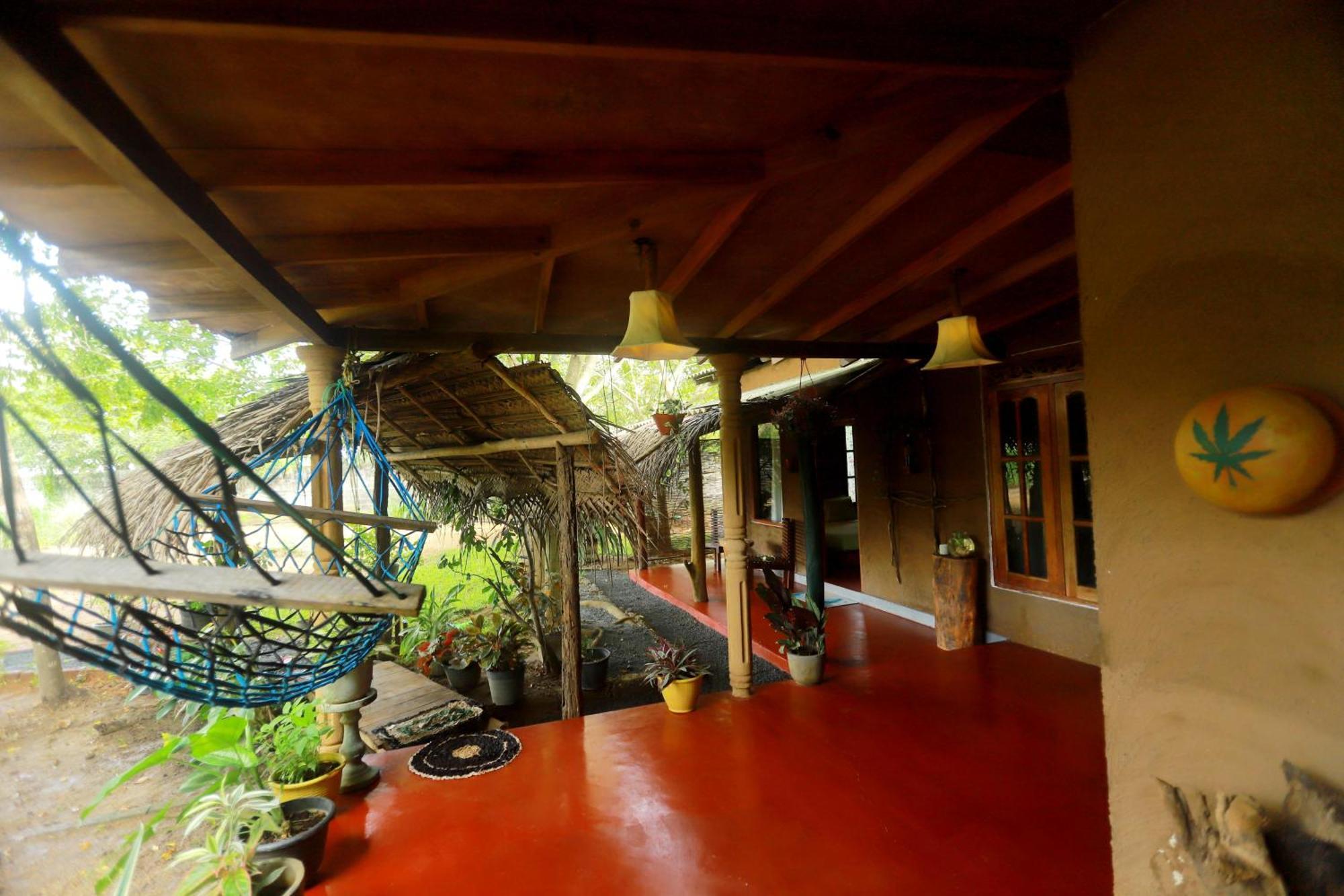 Dinna Nature Hostel Sigiriya Exterior photo